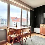 Seaside Cosy Retreat For Two *