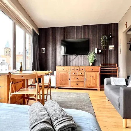 Seaside Cosy Retreat For Two