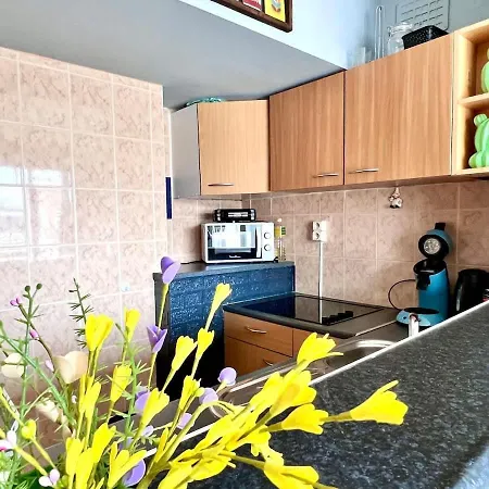 Seaside Cosy Retreat For Two 公寓 *