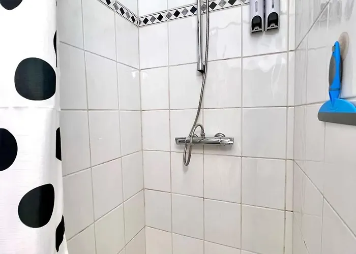 Seaside Cosy Retreat For Two * 奥斯滕德